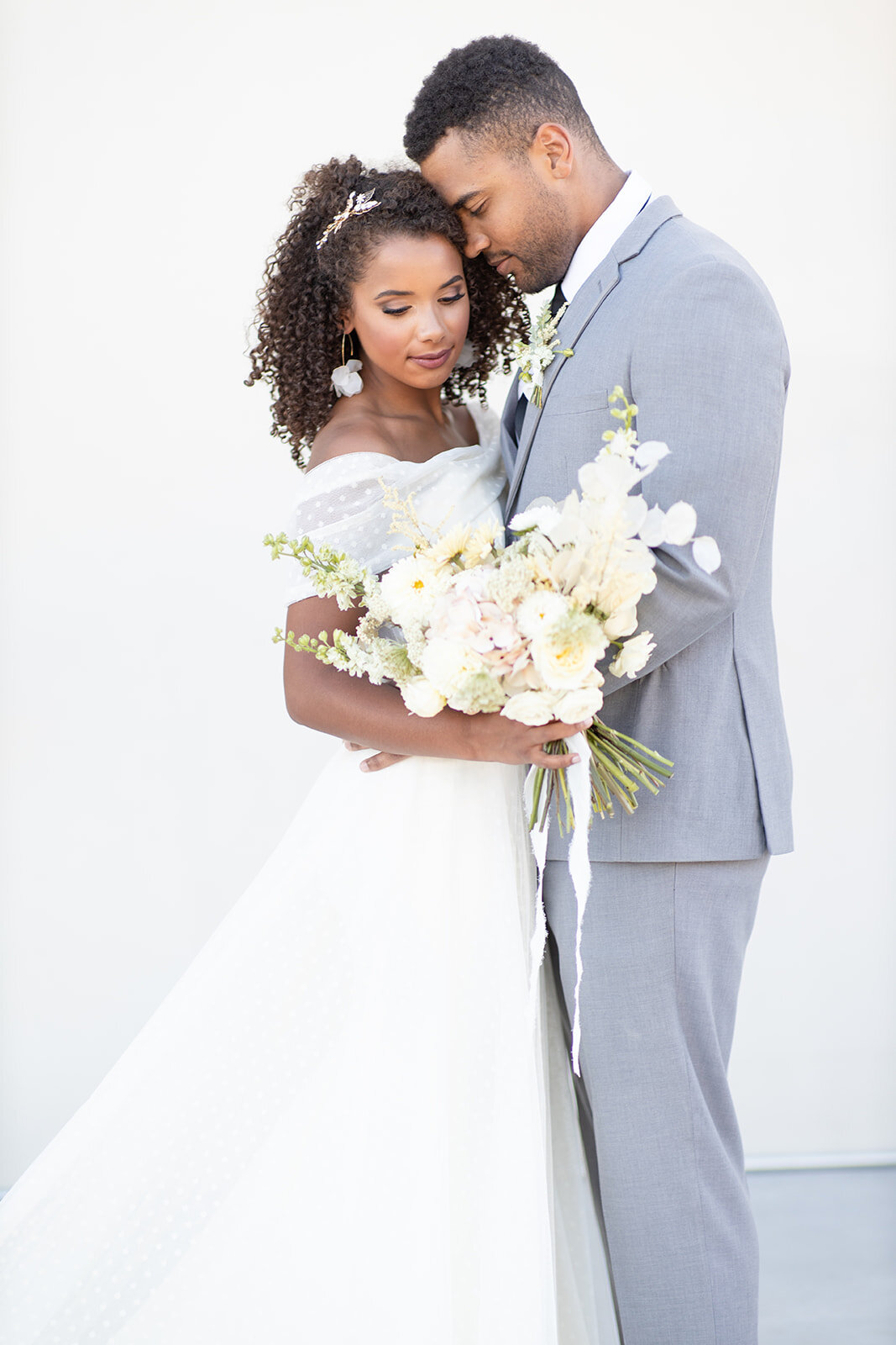 Myron &amp;amp; Olivia. Desktop Image