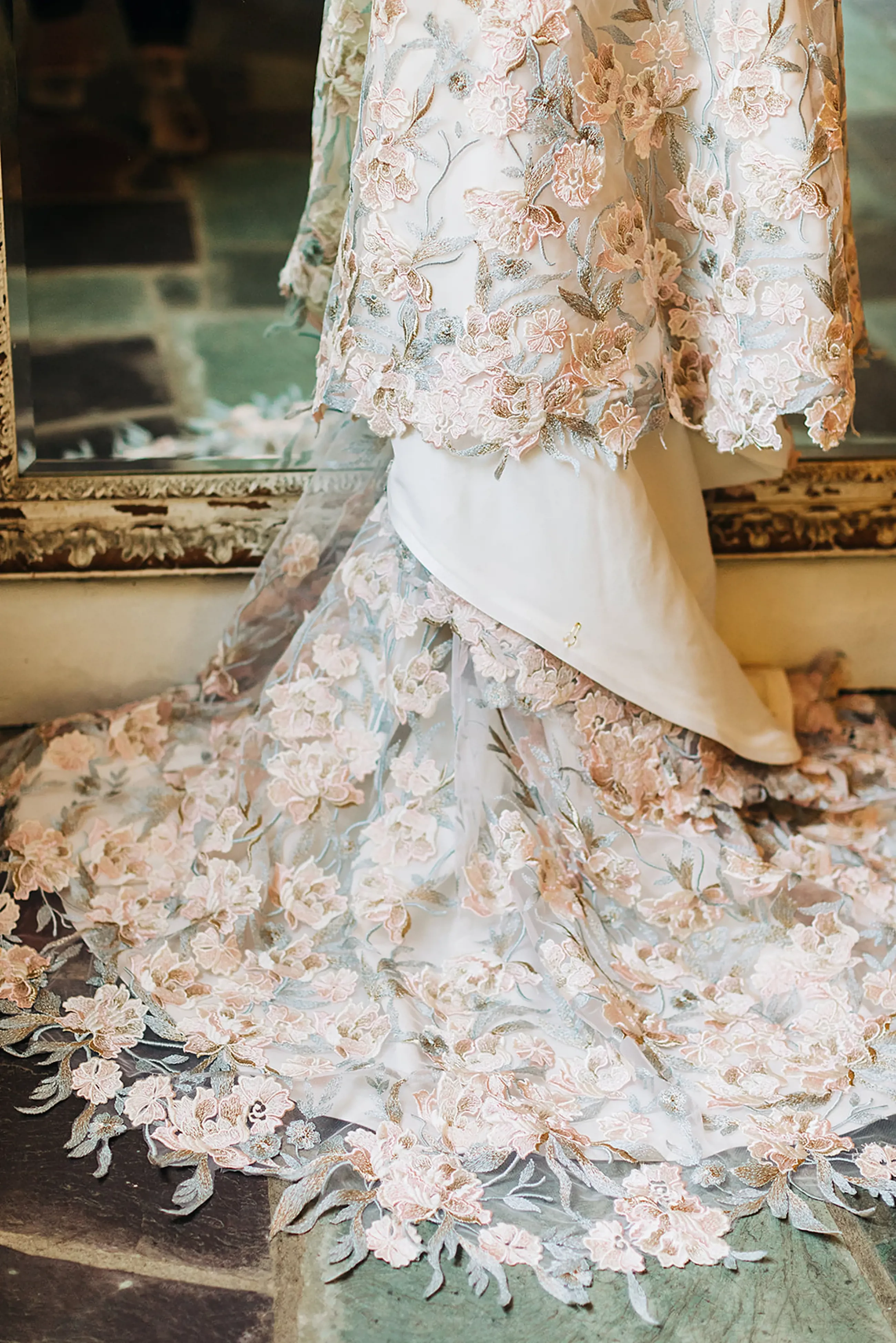 Real Brides Image #4