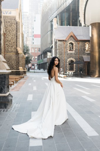 Wedding Dresses Nora $1 thumbnail