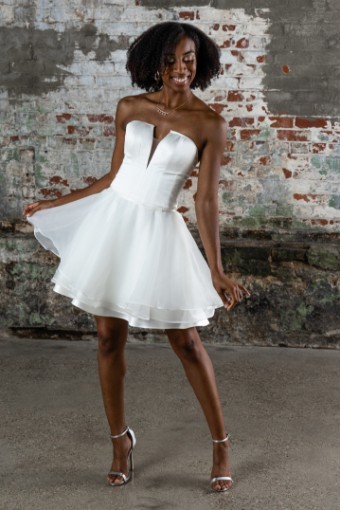 Wedding Dresses Bianca $1 thumbnail