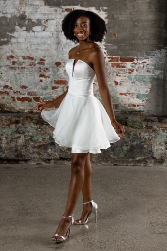 Wedding Dresses Bianca $0 default thumbnail