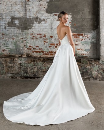 Wedding Dresses Natasha $2 thumbnail
