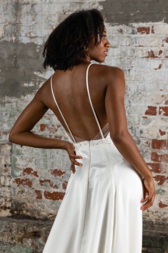 Wedding Dresses Margot $3 thumbnail