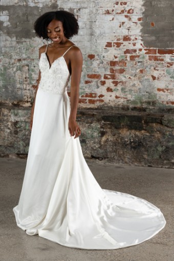Wedding Dresses Margot $1 thumbnail