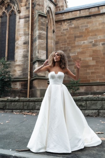 Wedding Dresses Hailey $0 default thumbnail